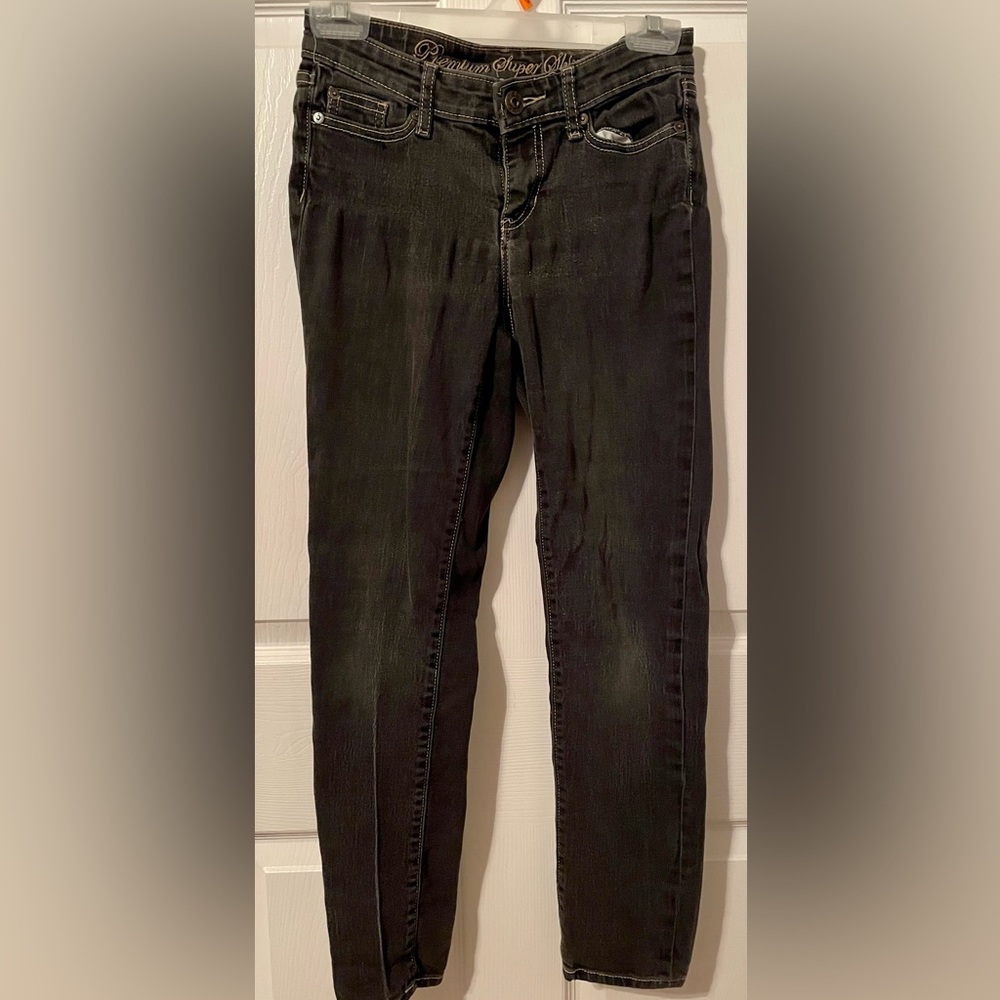 Black Gap skinny jeans